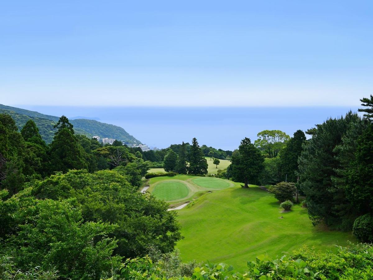 ホテル 熱海倶楽部迎賓館 熱海市 エクステリア 写真
